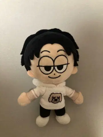 야마시타 에이쿠 봉제 인형