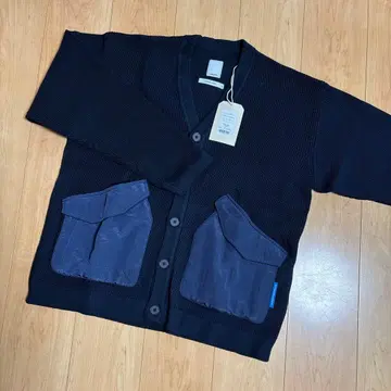 Liberators 네이비 가디건 M 사이즈