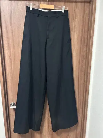 KANAKO SAKAI 울 와이드 슬랙스