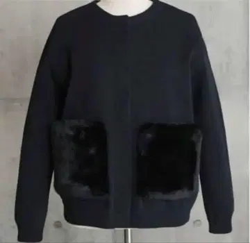 엠도트 em. 포켓 퍼 가디건