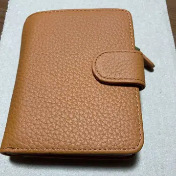 브라운 가죽 접이식 지갑
