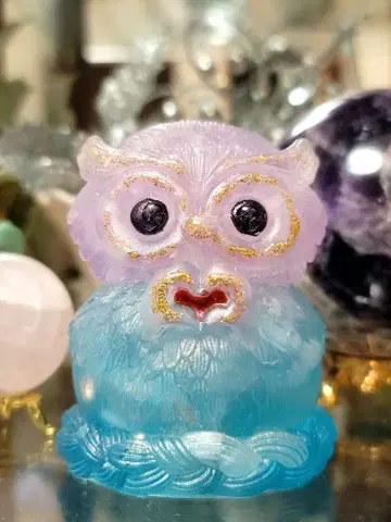 묵직하고 큰 아이아이 올빼미 그라데이션 오르가나이트