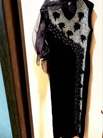 스팽글 비즈 자수 벨로아 롱 드레스