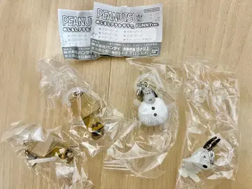 미사용 새상품 PEANUTS 메지루시 액세서리 FUNNY 버전 세트