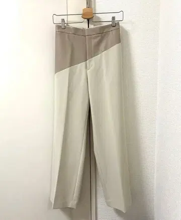 택 포함 미사용 새상품 베이지 절개 인조 가죽 아이보리 정가 34100