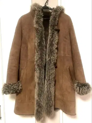 [ 천연 가죽 ] 램스킨 무스탕 코트 M 사이즈