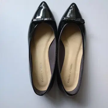 오데뜨 앤 오딜 에나멜 슈즈 22.5cm 새상품급? 블랙