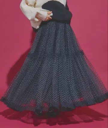 DOT 볼륨 샤샤 스커트