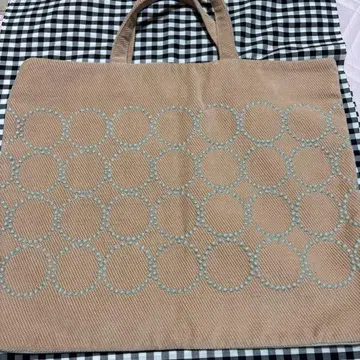 미나 페르호넨 탬버린 토트백