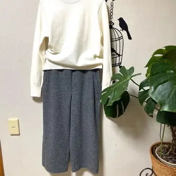 새상품급 PASSIONE 크롭 팬츠 M, L 사이즈