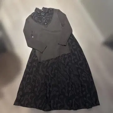 [ 작고 슬림한 분 사이즈 ] 1 니트탑 & 스커트 셋업