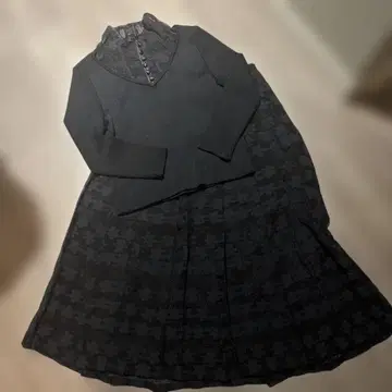 [ 작고 슬림한 분 사이즈 ] 2 니트탑 & 스커트 셋업