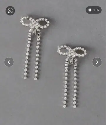 [ UNITED ARROWS ] 큐빅 리본 귀찌