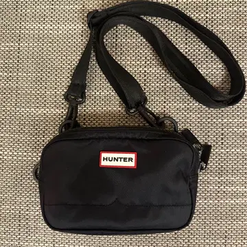 HUNTER 숄더백 블랙