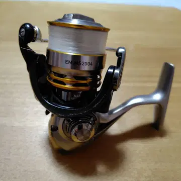 EM MS2004 스피닝 릴 실버/골드
