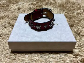 레어 공식 매장 구매 초레어 jimmy choo 팔찌 와인 레드