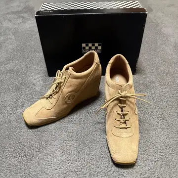 [새상품급] 노네임 웨지솔 스웨이드 38 24cm 플라이어