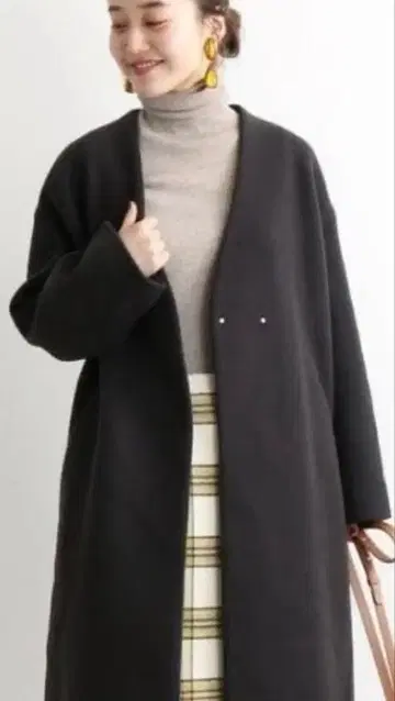 새상품급 이에나 마테코 노카라 코트