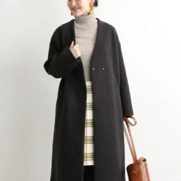 새상품급 이에나 마테코 노카라 코트