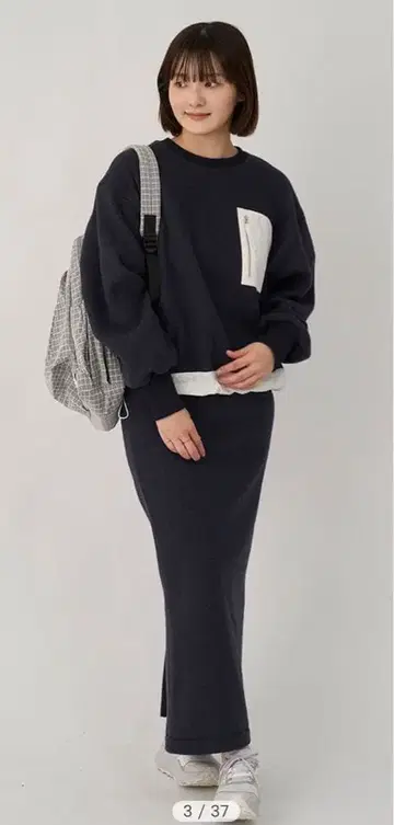 emmi 미사용 새상품 플리스 풀오버 x 스커트 세트