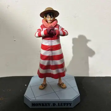 원피스 몽키 D 루피 피규어
