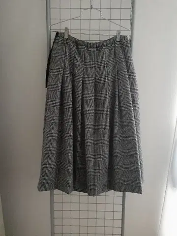 Number18 ohako 체크 스커트