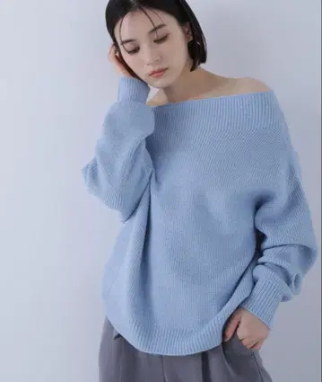 오프숄더 라메 니트