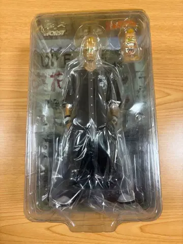 크로우즈 피규어 하나자와 사부로 일반 버전