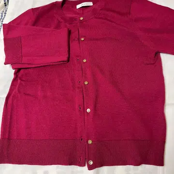 버건디 버튼 가디건 사이즈 38