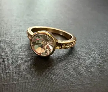 아쉬페프랑스 레어 사이즈 골드 컬러 크리스탈 반지 1.5호