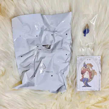 CHAKA Luminous Reverie POPMART