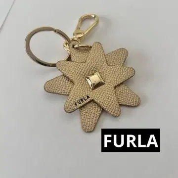 FURLA 훌라 골드 별 모양 참 키링