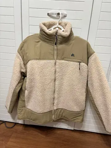 로고 스파크 시프 보아 퀼팅 아우터