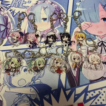 유즈소프트 아크릴 키링 세트