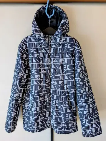 Quiksilver 후드 부착 다운 자켓 블랙 실버