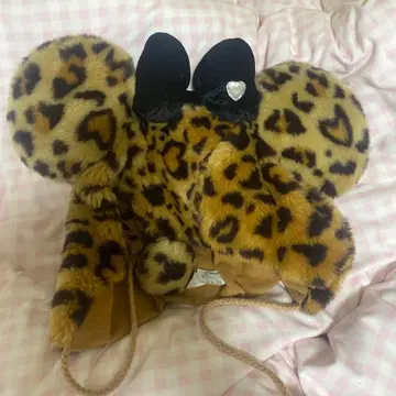 레오파드 무늬 미키 귀 달린 팬 캡