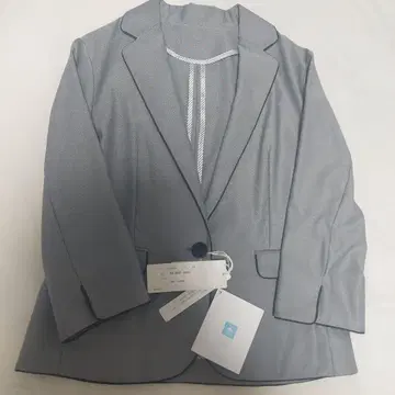 그레이 테일러드 자켓과 스커트 세트 40