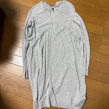 그레이 긴팔 티셔츠 원피스