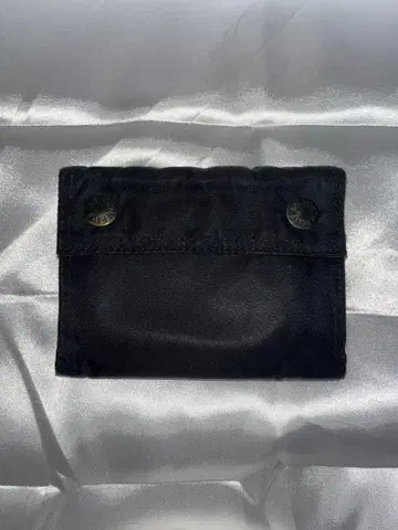 THE NORTH FACE 블랙 이단 접이식 지갑