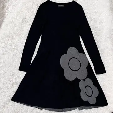 MARY QUANT 니트 원피스 블랙 데이지 패턴