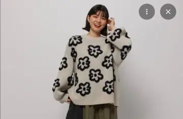 니코앤드 플라워 자카드 니트 풀오버