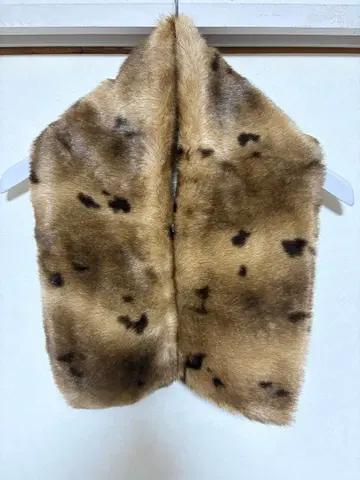 인조 모피 스톨 브라운 계열 약 93cm