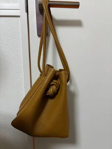 VASIC 터머릭 핸드백