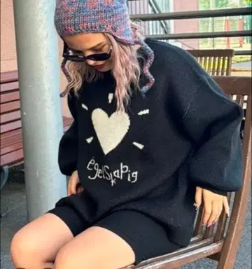 지나시스 5GW 자카드 하트 로고 니트 블랙