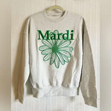 Mardi 꽃 자수 크루넥 맨투맨