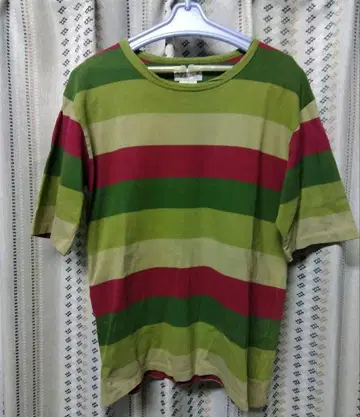 애니에스베, 스트라이프 T셔츠