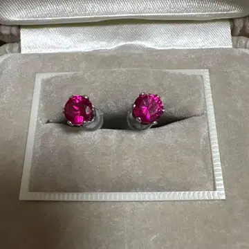 핑크 스터드 귀걸이