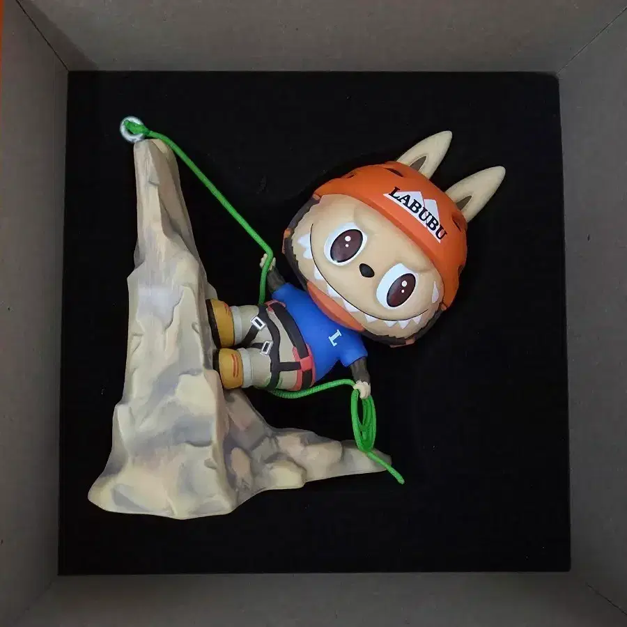 Arcane pop mart パウダー Pop Mart Arcane League of Legends Series