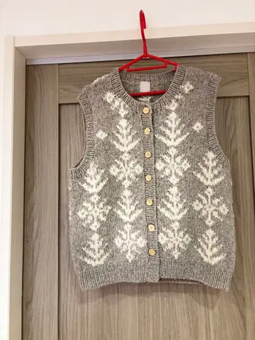 노르딕 무늬 니트 베스트 그레이