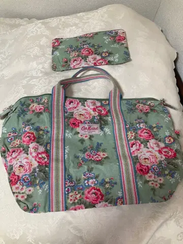 캐스 키드슨 꽃무늬 보스턴 백 파우치 포함